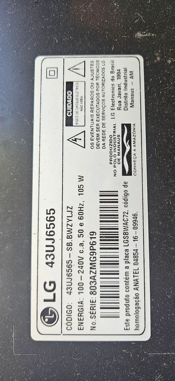 TV Smart LG 43 polegadas modelo 43UJ6565observação com tela quebrada pra retirada de peças