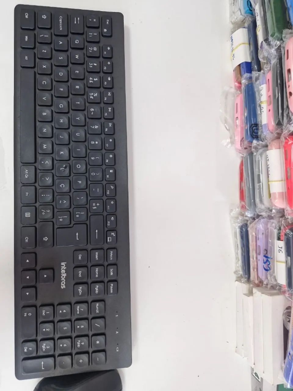 Kit Teclado e Mouse sem Fio Intelbras CSI50 Clique Silencioso - Foto 2