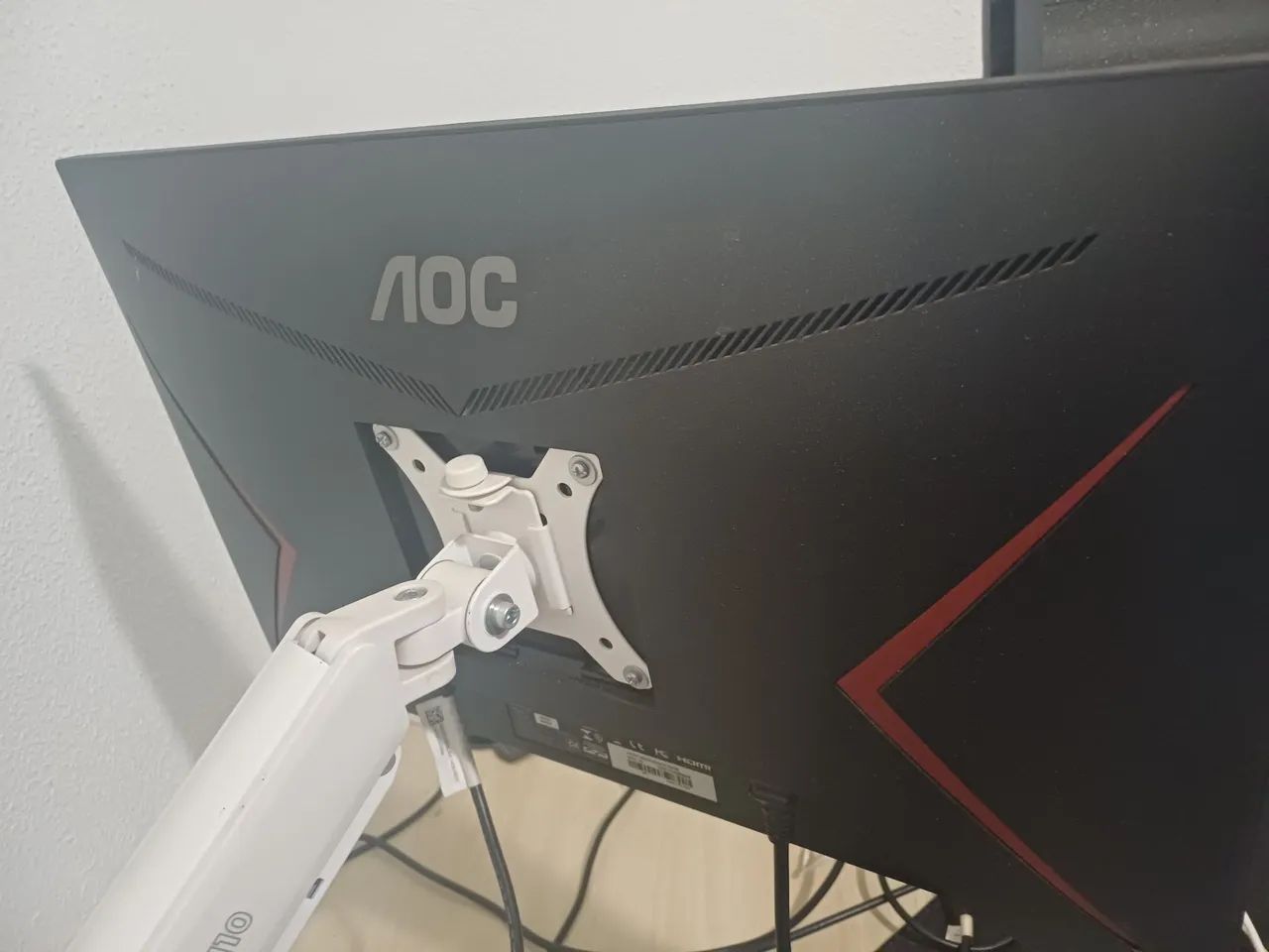 Monitor aoc 100 hz 24 " - Foto 2
