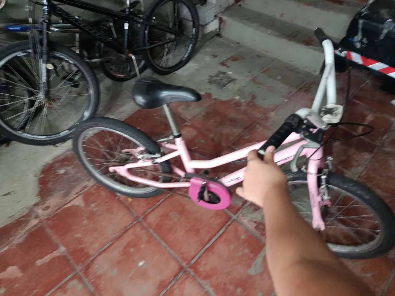 Biscleta rosa - Foto 4