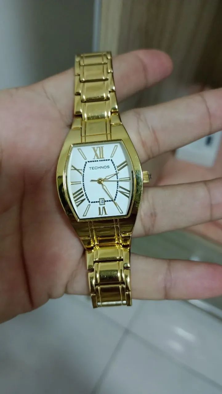 Relógio feminino technos dourado retro