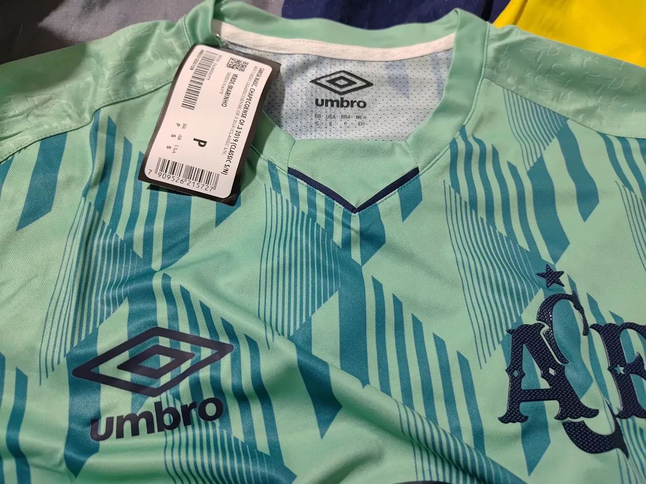 Camisa chapecoense original umbro - P - Foto 2