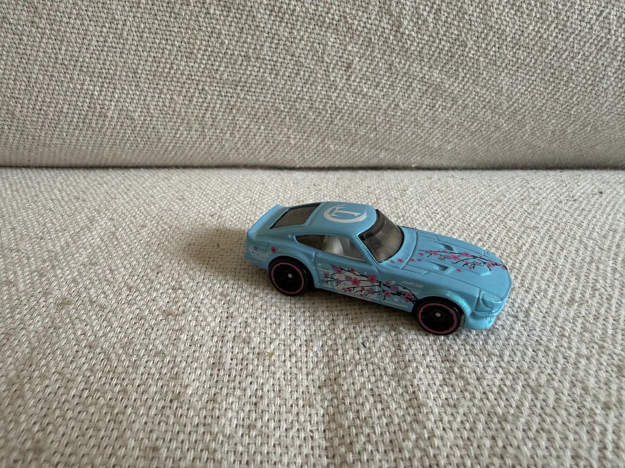 Carrinho Hot Wheels cerejeira - Foto 2