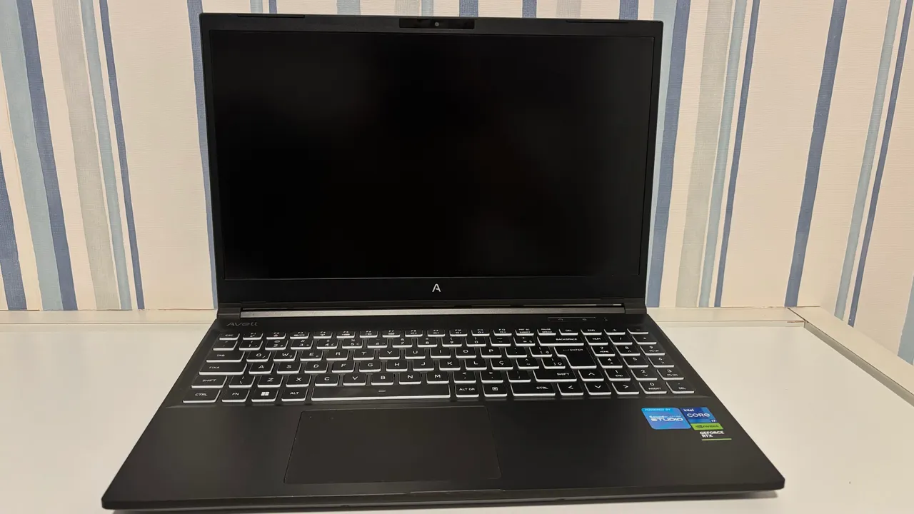 I5/16GB/256GB　MacBook Air 13インチ　2018 MacBook Air (Retina, 13 polegadas, 2018) - Especificações técnicas