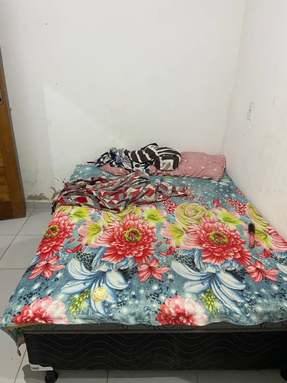 Cama