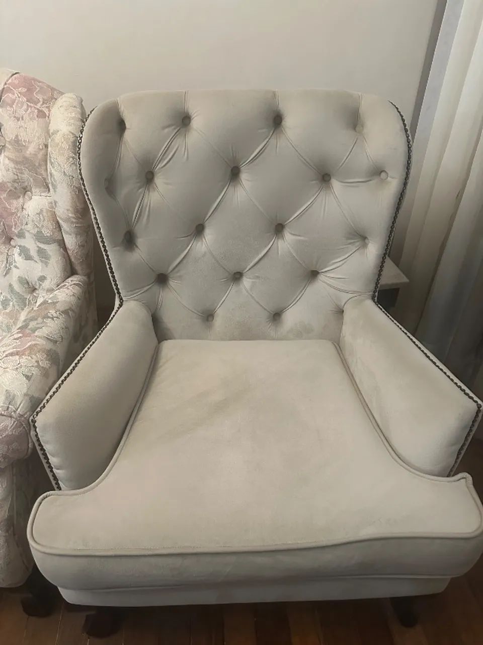 Conjunto sofá e duas poltronas - Foto 3