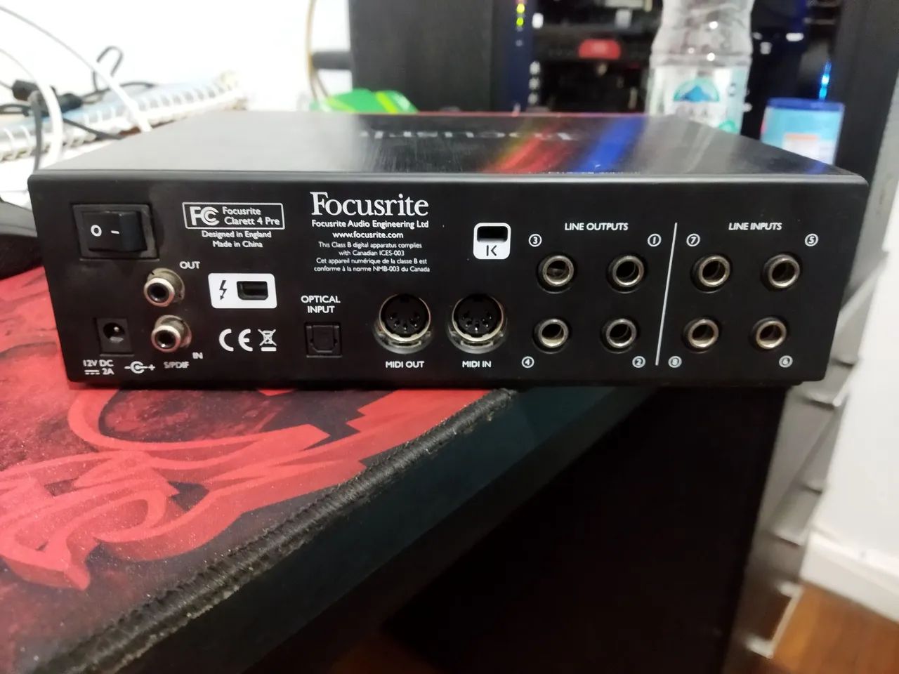 Focusrite Clarett 4pre Thunderbolt - Foto 2