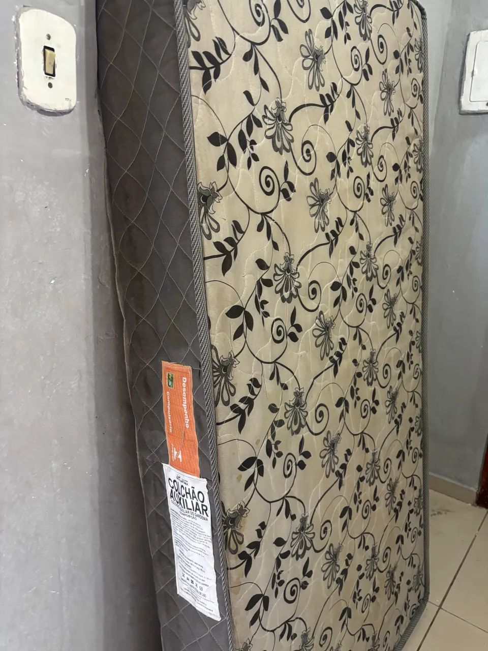 Cama box Solteiro 