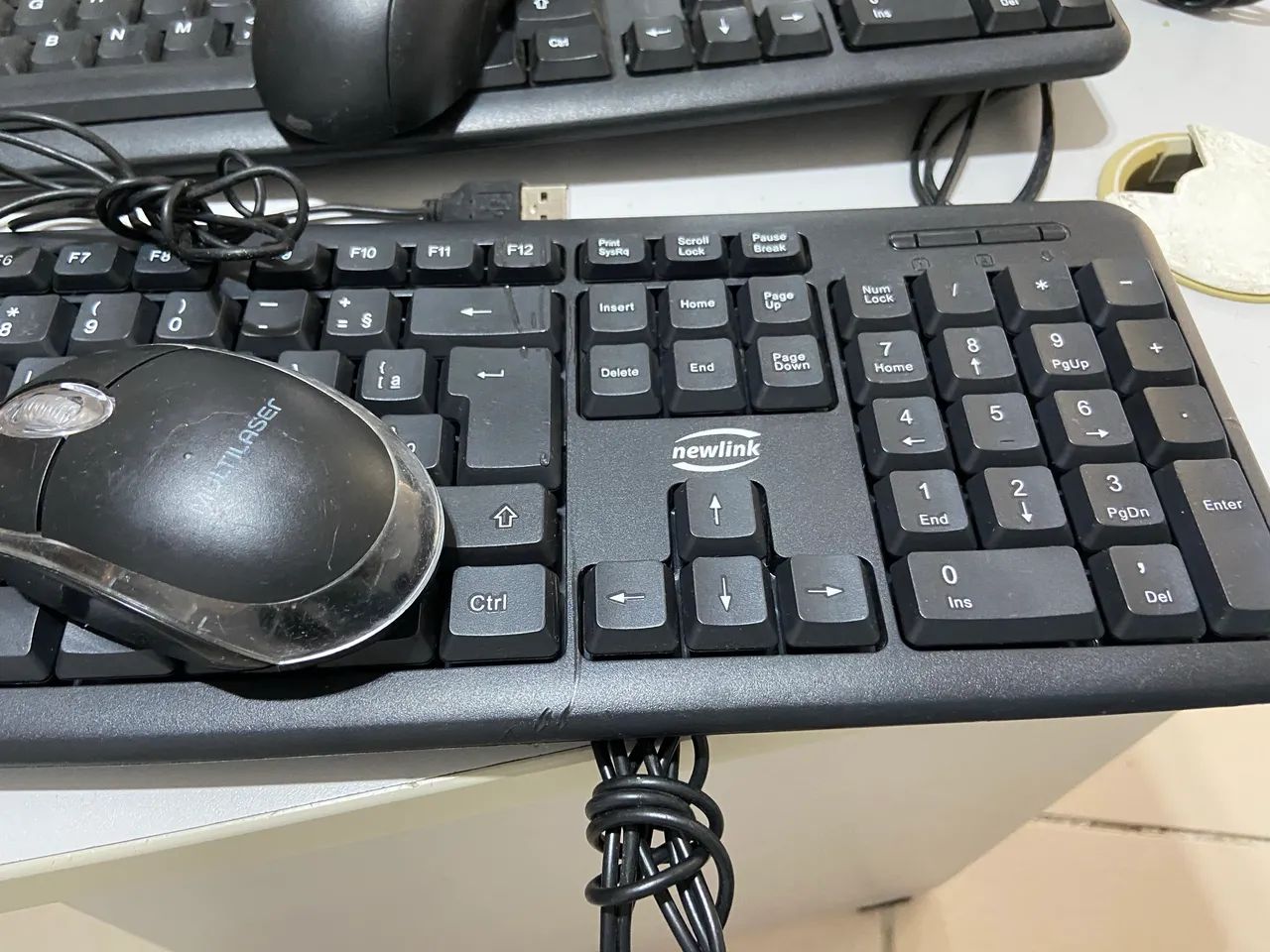 Vendo kit teclado mouse USB novinhos modelo abnt2 - Foto 5