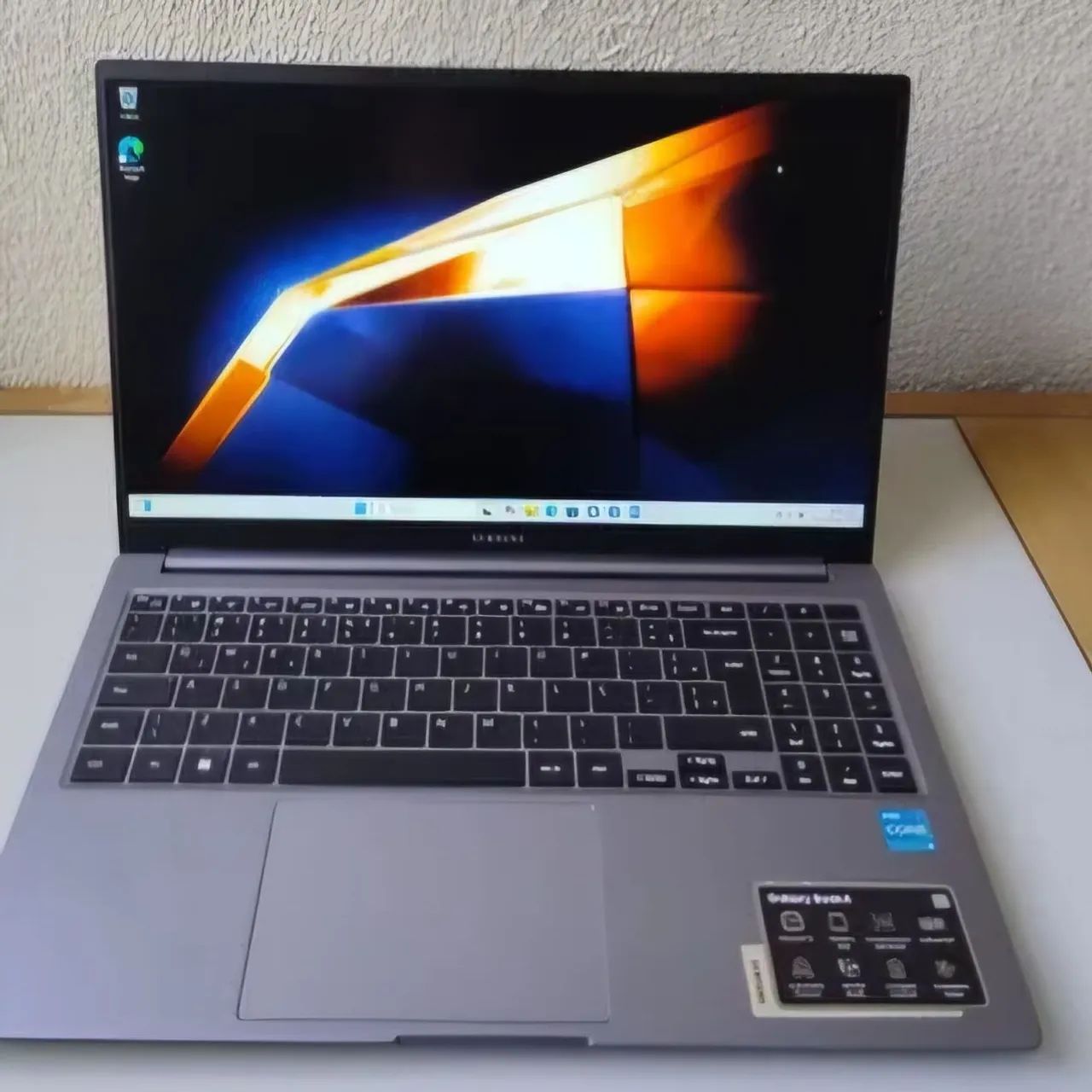 Vendo notebook book 4 