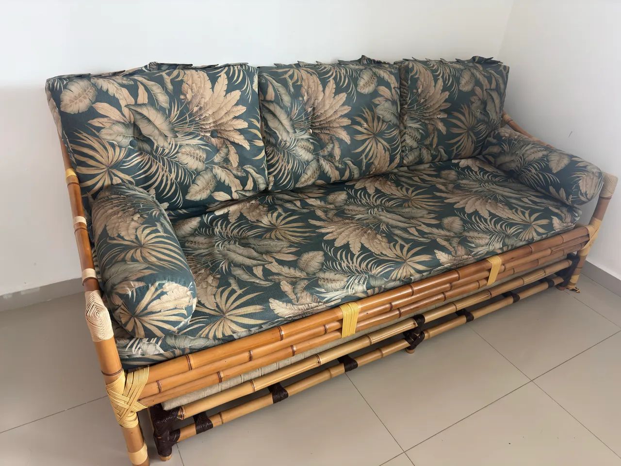 Sofá Cama em tecido impermeável 