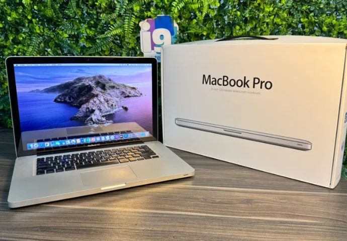 MacBook Pro 2012  A1286  Intel Core i7 2,3 GHz   10GB DDR3 480GB SSD Silver