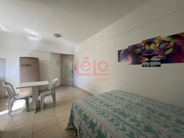 Apartamento de 1 quarto para alugar na Zona 07 em Maringá próximo à UEM com vaga coberta e - Foto 3