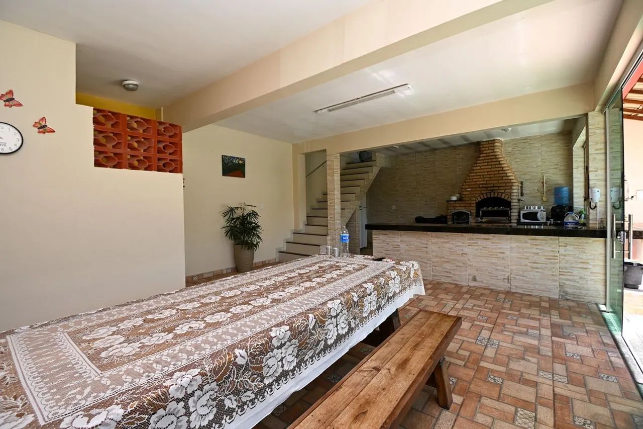 Casa à Venda - Colonial, 5 Quartos, 800 m2 - Foto 2