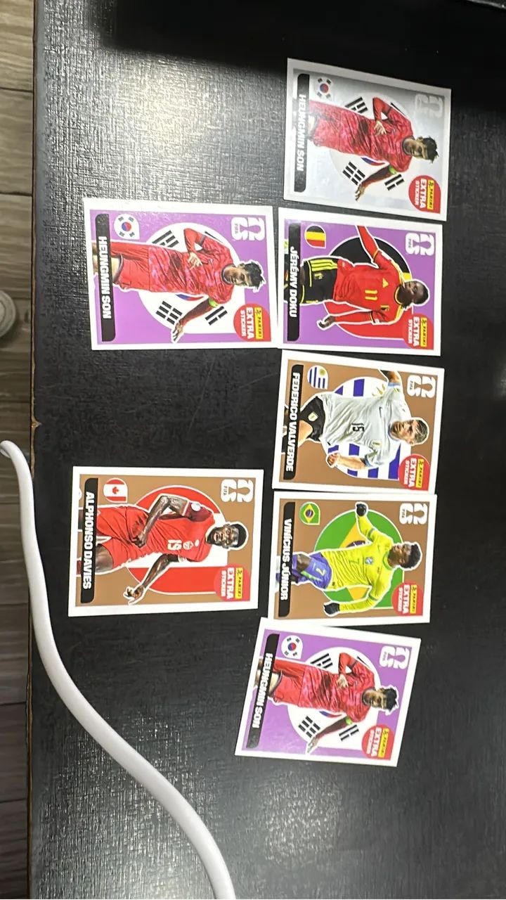 Figurinhas legends 