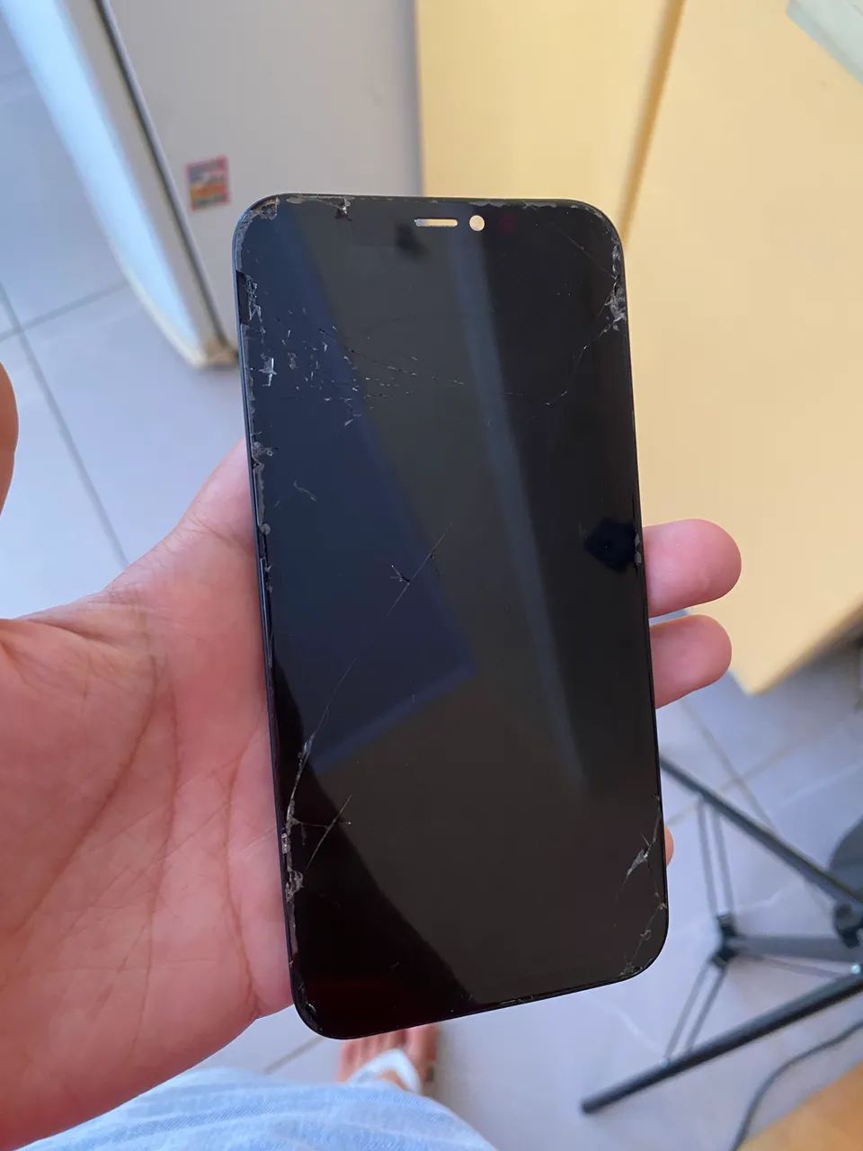 DISPLAY ORIGINAL IPHONE 11 (trincado) - Foto 2