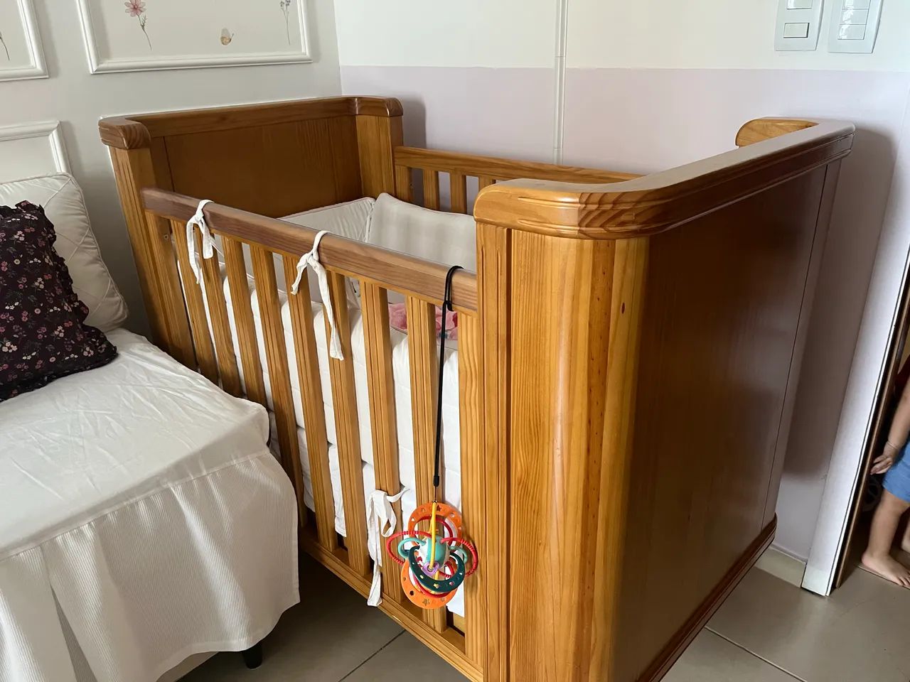 Berço em madeira maciça  - Foto 2