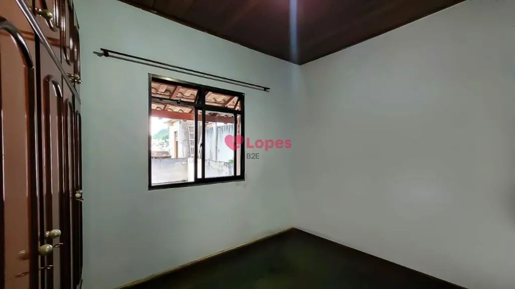 Casa com 3 vagas de garagem - Foto 2