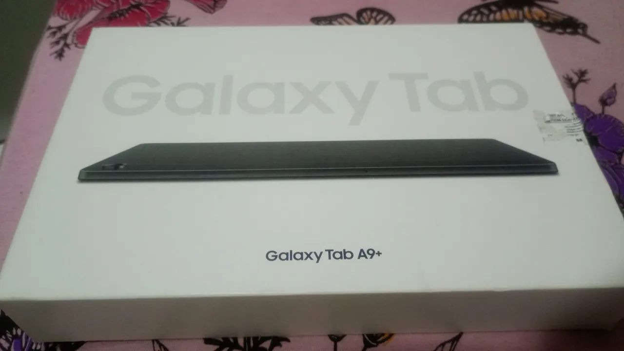 Vendo tablet Samsung A9+ em excelente condições de uso não faço entrega 