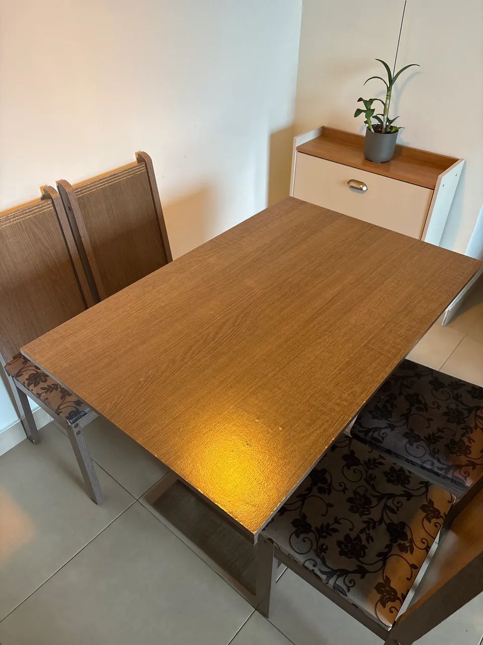 Mesa com 4 cadeiras - Foto 3