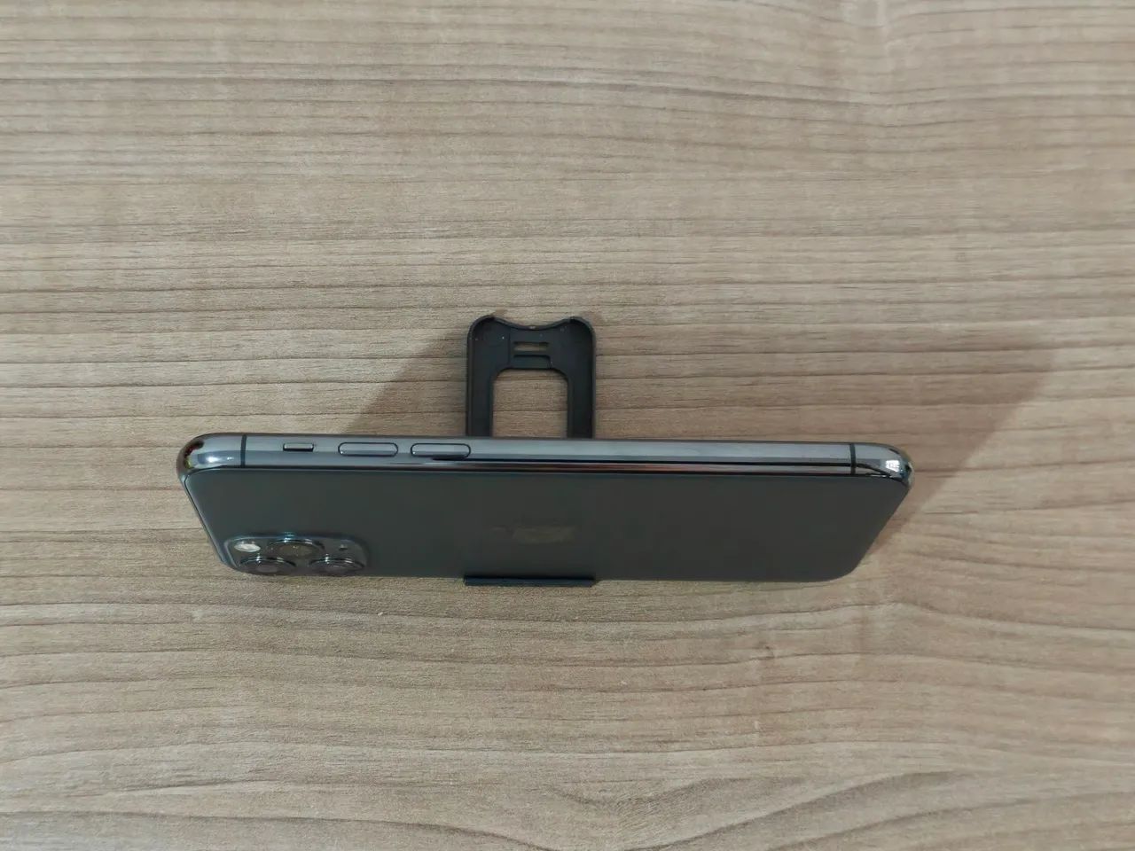 Iphone 11 Pro 64gb todo original muito conservado - Celulares e