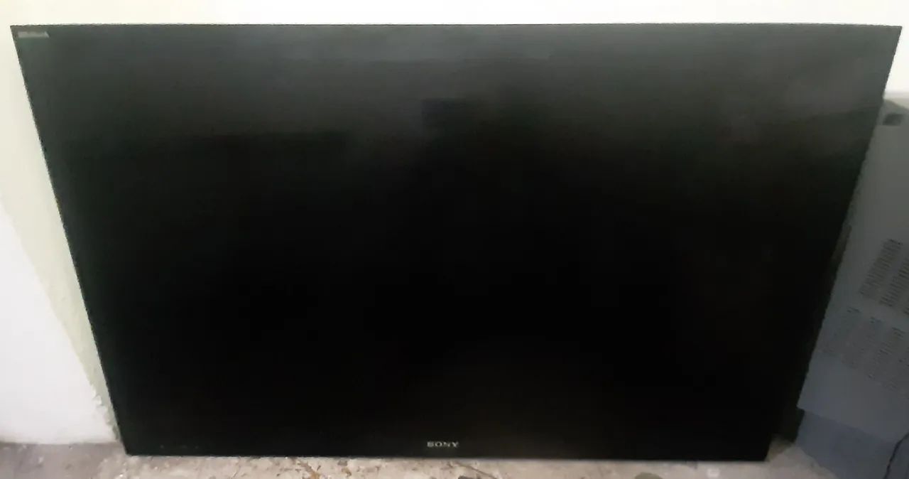 TV Sony LED com defeito