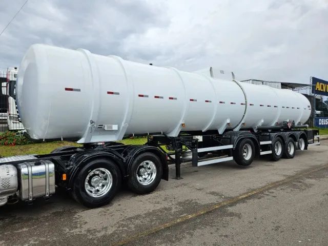 Iveco S-way 480 6x2 Ano 23 Baixo KM Carreta Tanque 4 Eixo GOTTI Ano 25 Multisetas bottom   - Foto 8