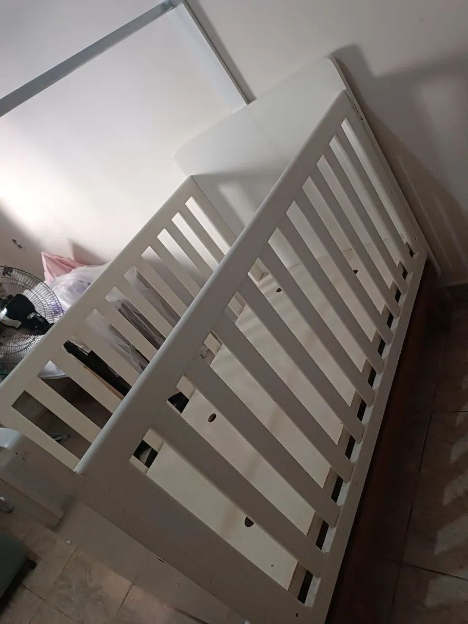 Berço retro matic MDF regulável vira caminha - Foto 3
