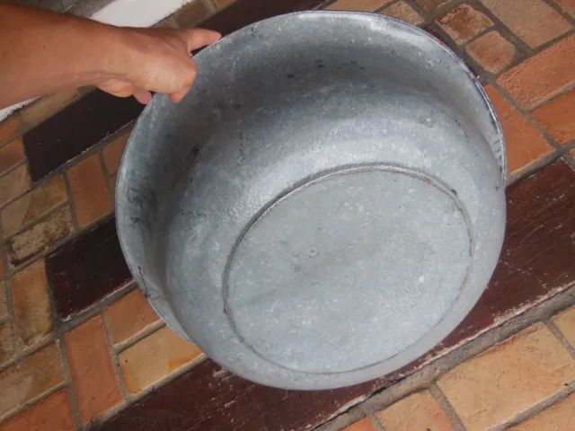 Antiga Bacia de Zinco 60cm - Foto 2