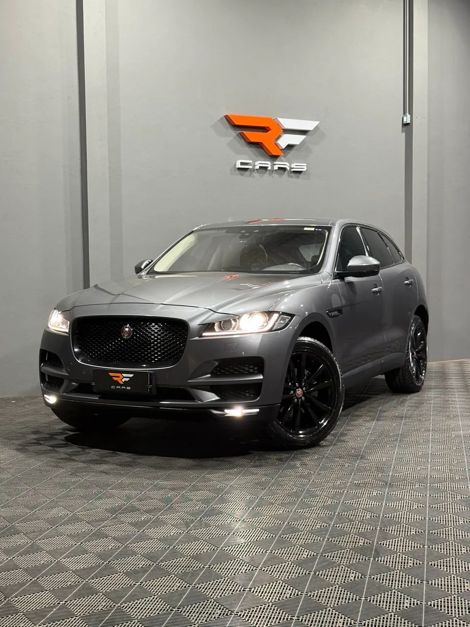 Jaguar F-Pace 2.0 Prestige 250cv Aut. 2019