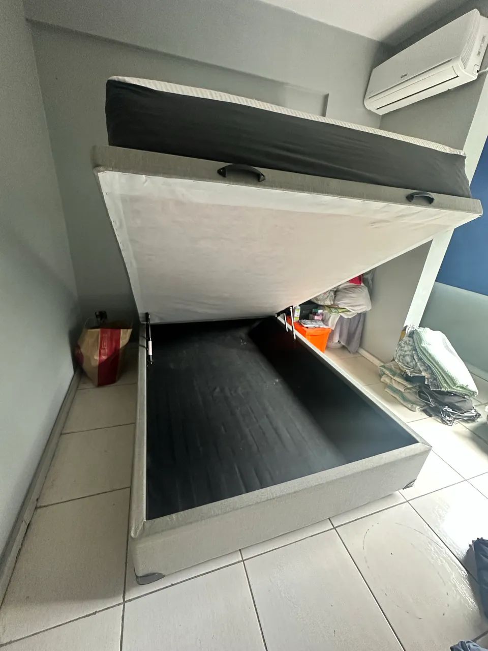 Colchão e Cama box baú casal da marca EMMA - Foto 4