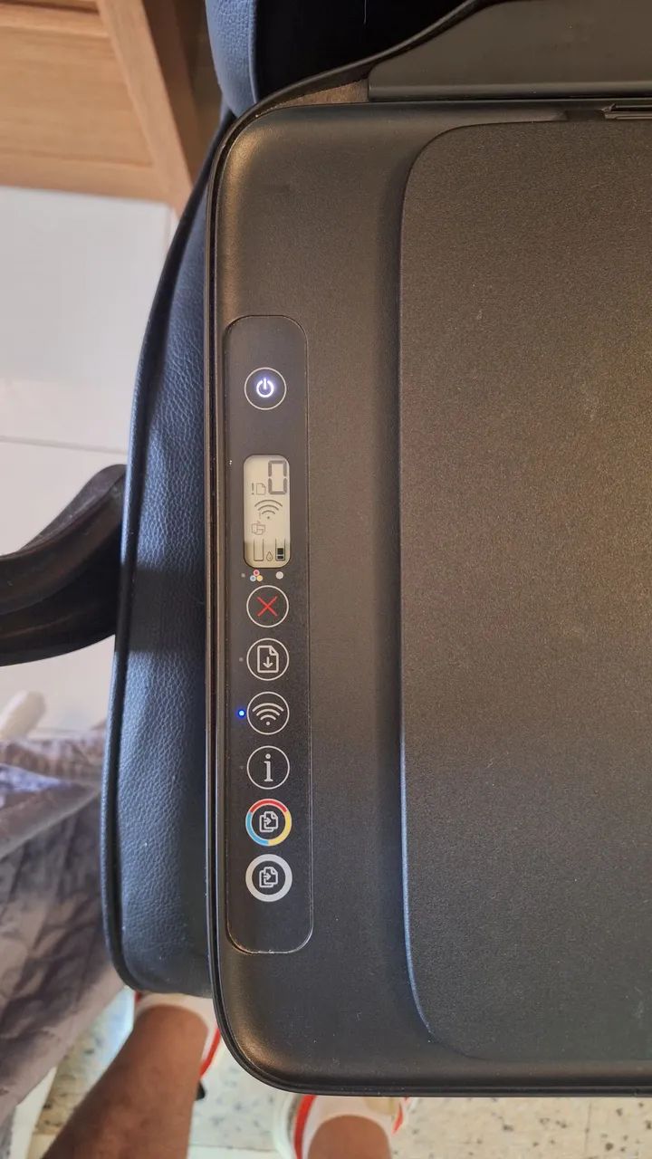 Impressora HP Deskjet Advantage 2774 - Foto 2
