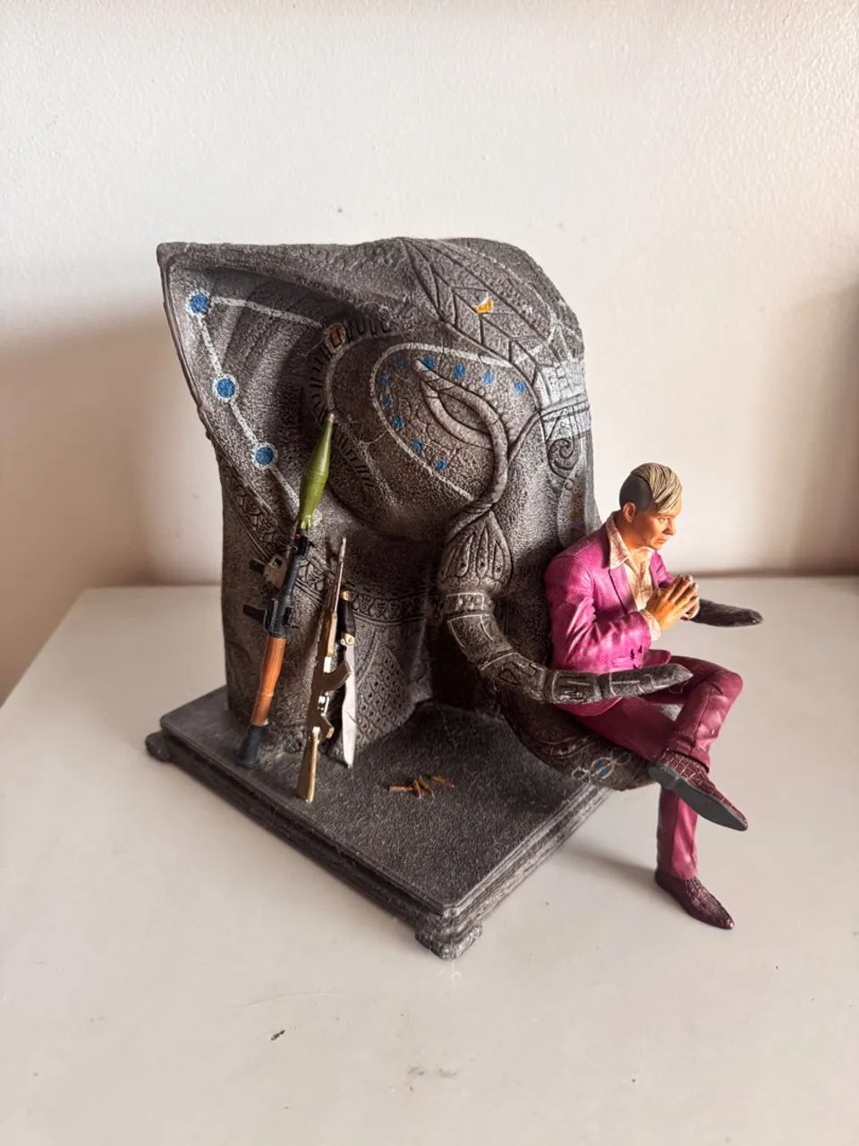Action Figure Pagan Min Far Cry 4 - Foto 3