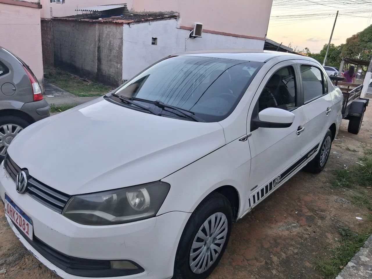 Volkswagen Voyage VOYAGE 1.0/1.0 City Mi Total Flex 8V 4p 2013