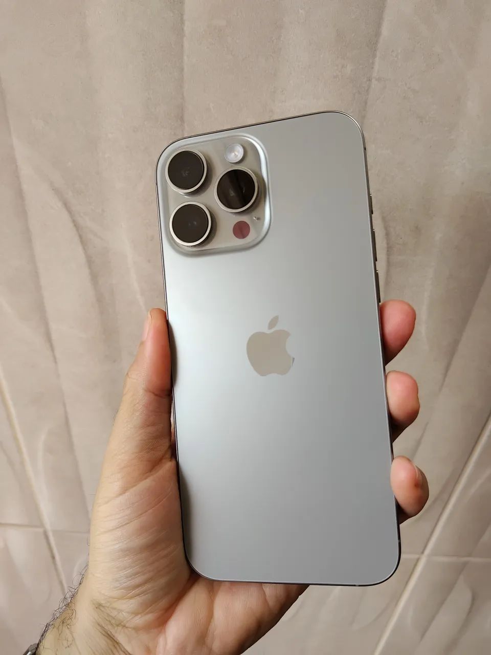 iPhone 16 Pro Max 256Gb