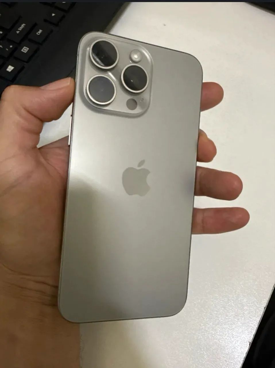 iPhone 15 PRO MAX  256gb+ Tela intacta + bateria Original + Procedência - Foto 2