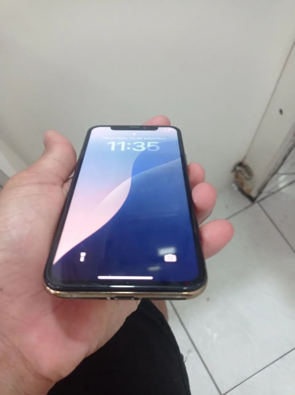iPhone XS 