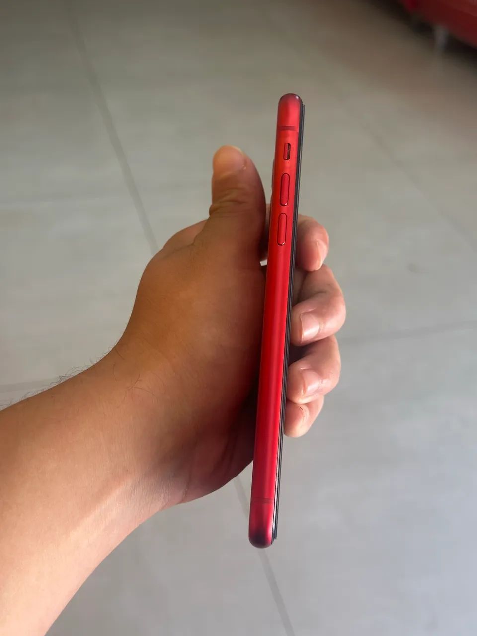 iPhone 11 red 128 GB - Foto 4