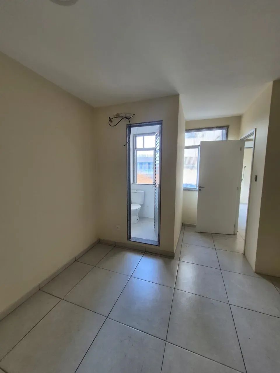 OPORTUNIDADE! Excelente sala comercial no centro de Nilópolis. - Foto 7