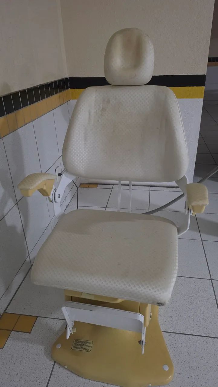 Cadeira Oftalmo Radiológica - Foto 5
