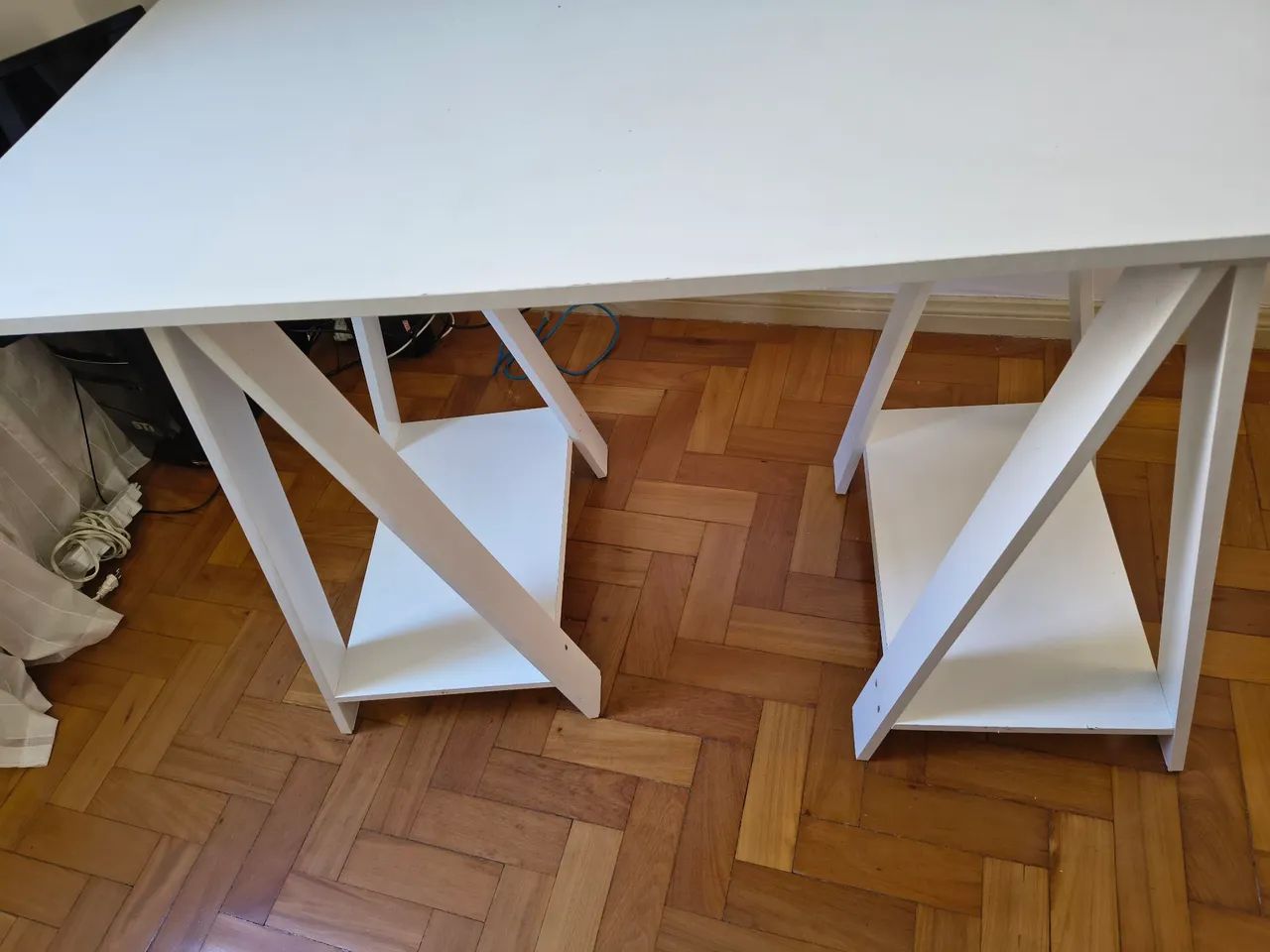 Mesa com cavalete novinha!!!! - Foto 2