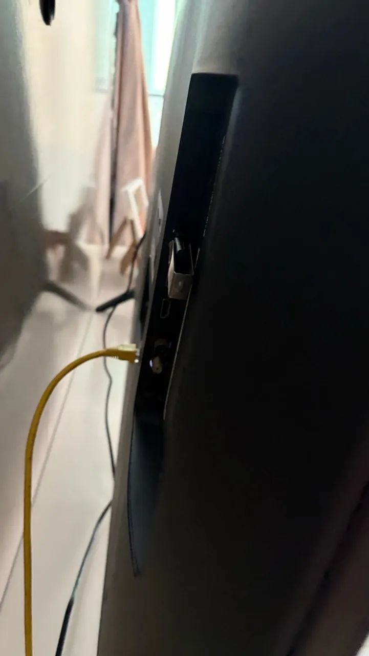 Vende-se TV LG de 50 polegadas  - Foto 5