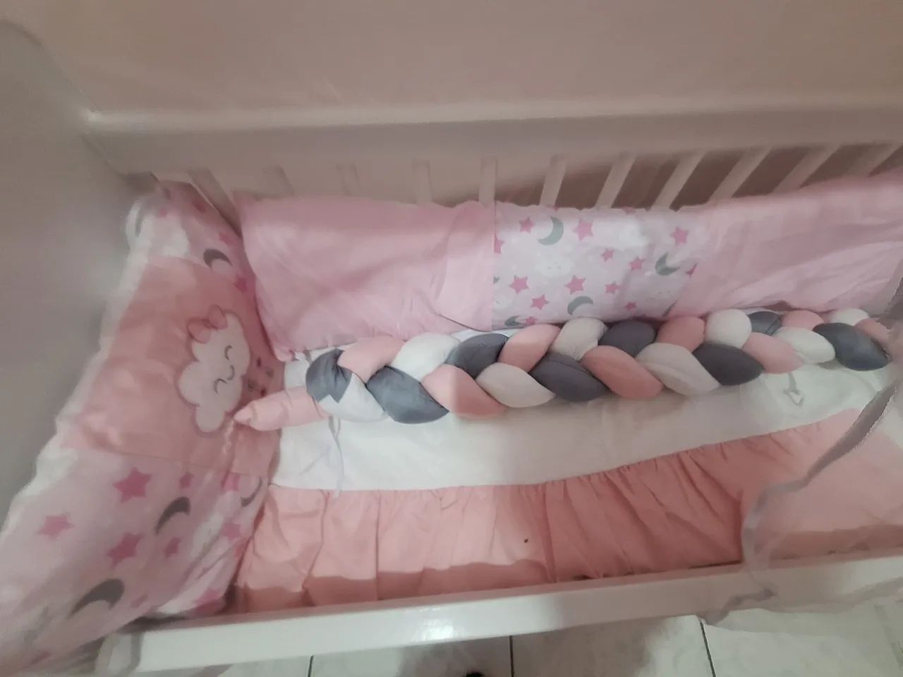 Mini berço com colchão  - Foto 4