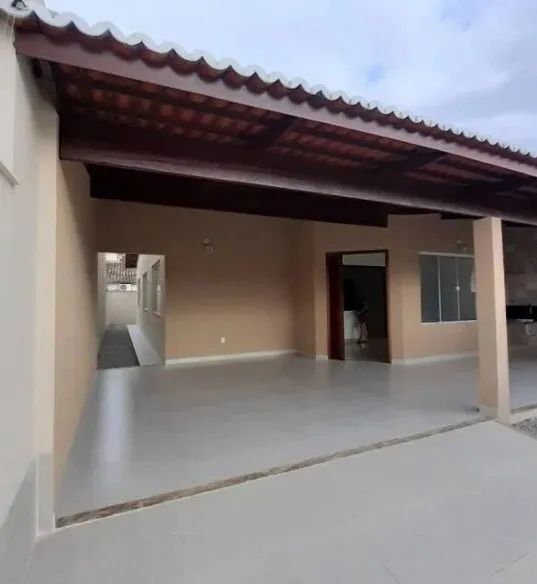 CASA USADA COM RECUO BAIRRO ITAPERI