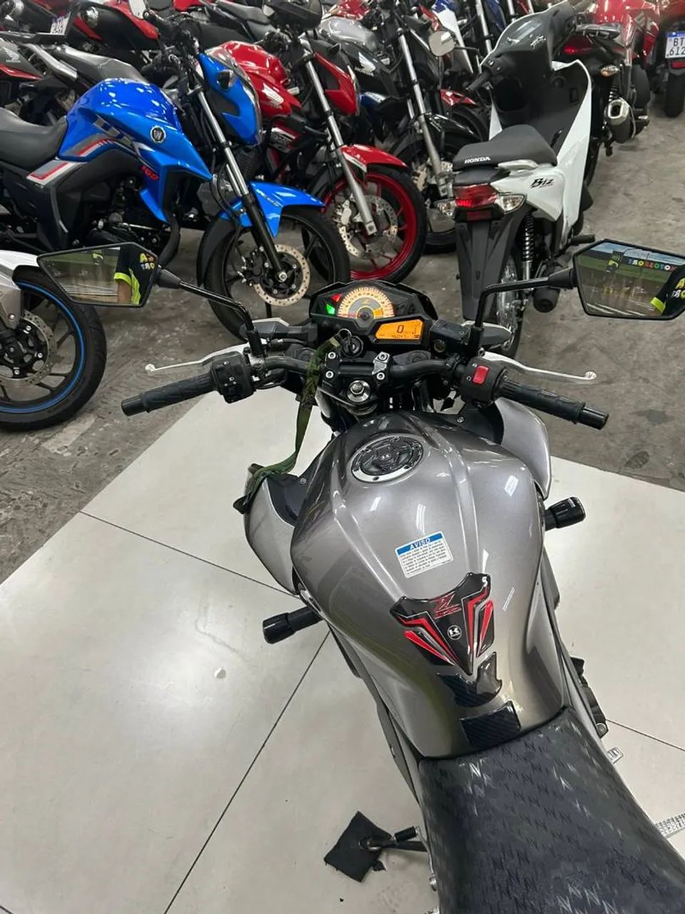 KAWASAKI NINJA 300 - Foto 4
