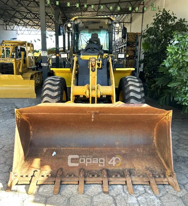 Pá Carregadeira Komatsu WA-200 Ano 2017 - Foto 6