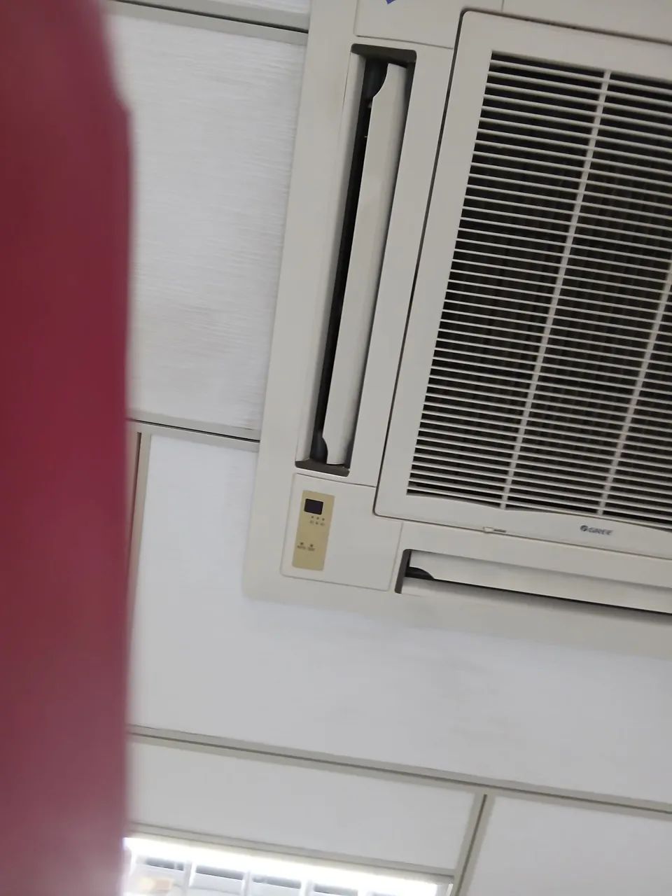 Gree Split Cassete 4 vias de 48.000 BTUs - - Foto 3
