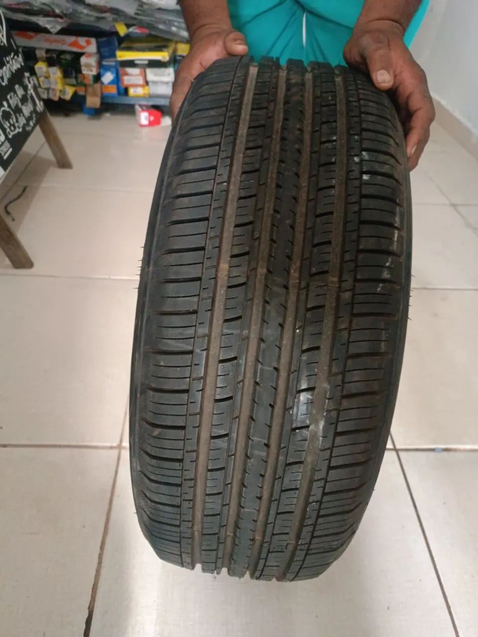 Vendo pneu completo  - Foto 2