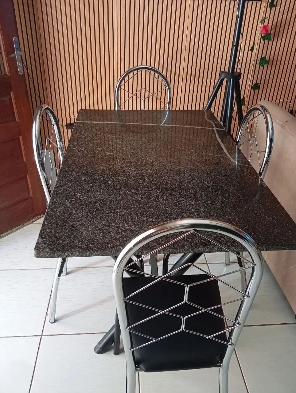Mesa de jantar  granito 