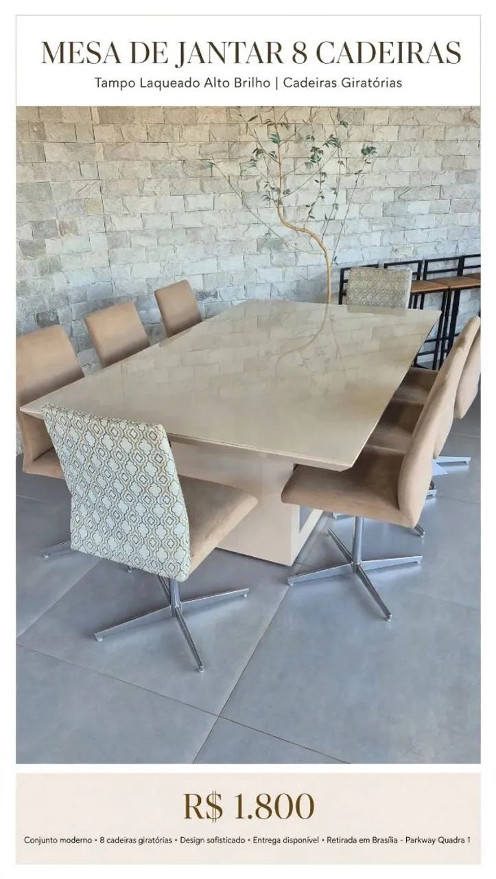 Mesa com 8 cadeiras 